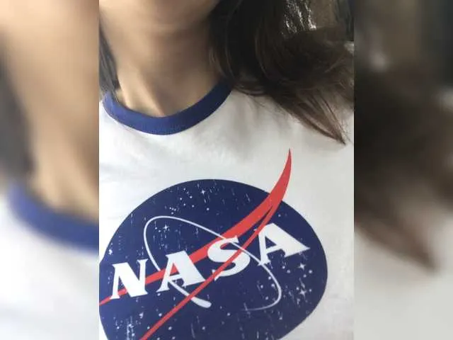 Live sex webcam photo for sexxfamily #251265170