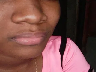 Live sex webcam photo for c4mi #240533486