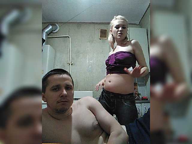 Live sex webcam photo for AlinaPixel #245315974