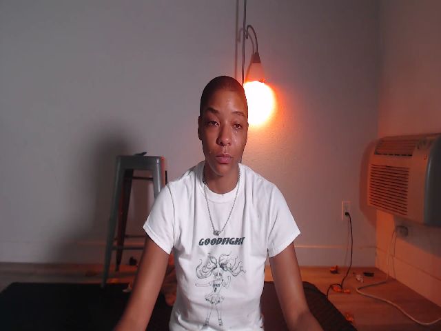 Live sex webcam photo for Frankiiy_ #261202306