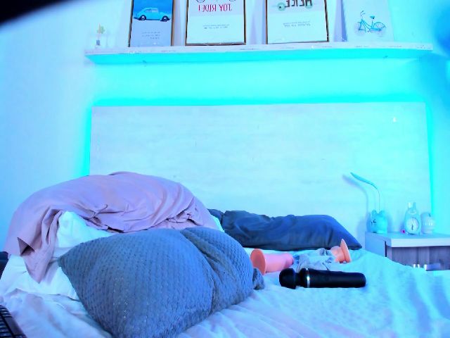 Live sex webcam photo for Sophia_Ferrer #257233706