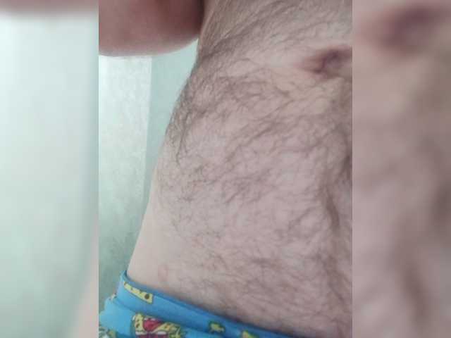 Live sex webcam photo for Fiona323 #251133261