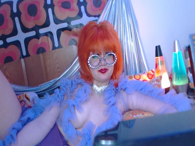 Live sex webcam photo for groovynights #254990790