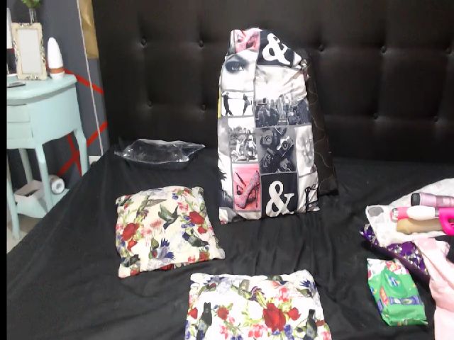 Live sex webcam photo for Carla_adams #253631377