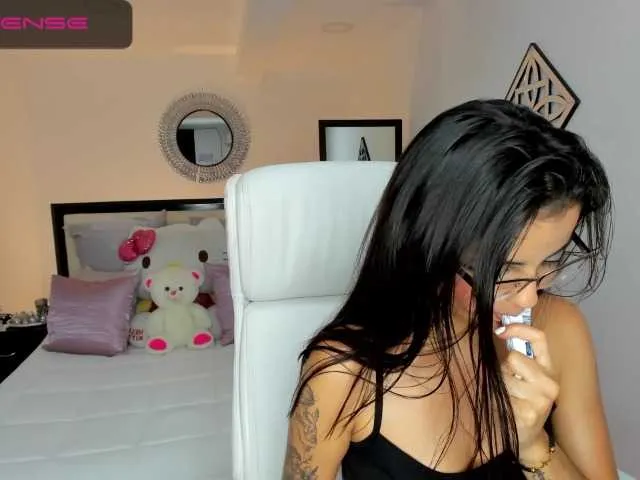 Live sex webcam photo for LexieBrooke #241177734