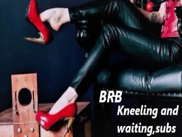 Live sex webcam photo for PetiteVenusX #263333351