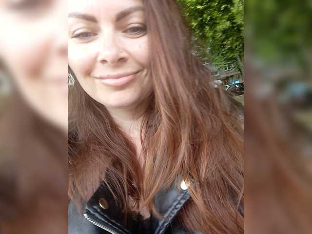 Live sex webcam photo for Katerinagreiz #245845517