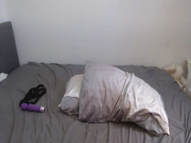 Live sex webcam photo for Crystal_MFC #253785131