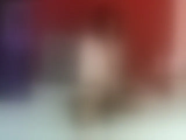 Live sex webcam photo for violet_cortes #257495455
