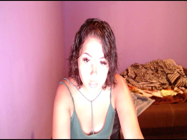 Live sex webcam photo for LoveJulliette #264485320