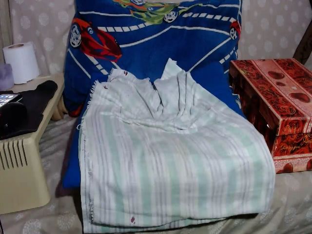 Live sex webcam photo for Carolinessex #254523238