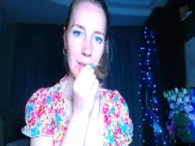 Live sex webcam photo for Oly_nice_ #263956135