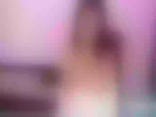 Live sex webcam photo for MaiiAngel #259021331