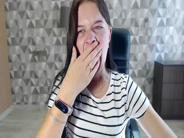 Live sex webcam photo for AnnaFols #257362645