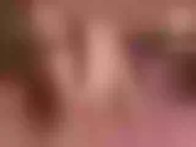 Live sex webcam photo for LiseFox #260249761