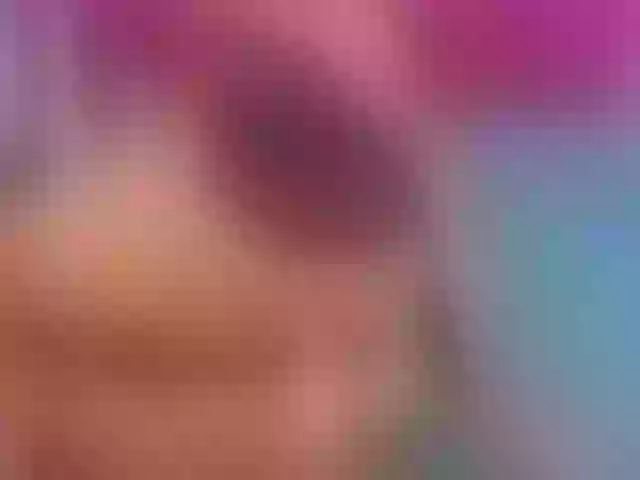 Live sex webcam photo for Nina_dee #263557168