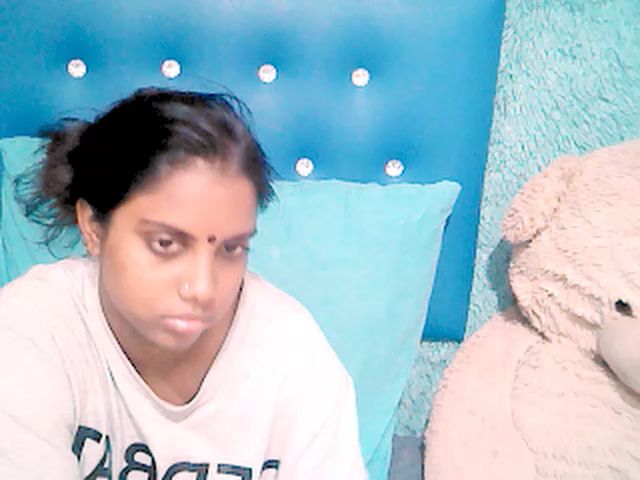 Live sex webcam photo for Indianpride #264003992