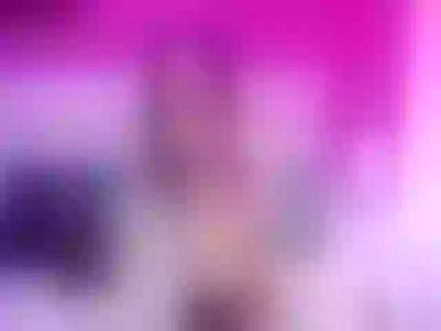Live sex webcam photo for EmmySweett #254674814