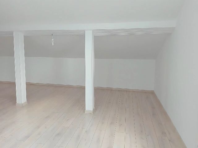 Live sex webcam photo for LenaBae #252844119