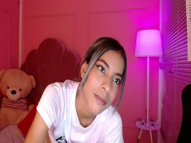 Live sex webcam photo for Diane_sinn #256255716