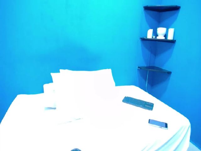 Live sex webcam photo for Kendhall_Bell #258174511