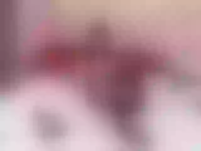 Live sex webcam photo for LolaCandy #241168763