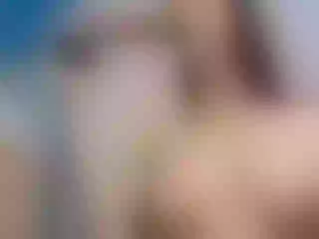 Live sex webcam photo for AngeelJones #252295951