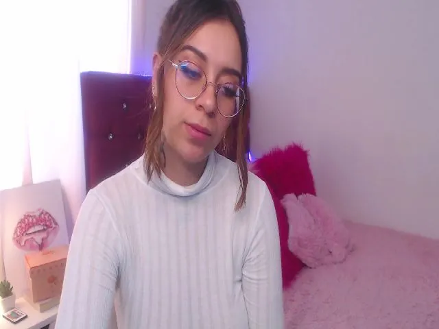 Live sex webcam photo for SamPuckett #252295871