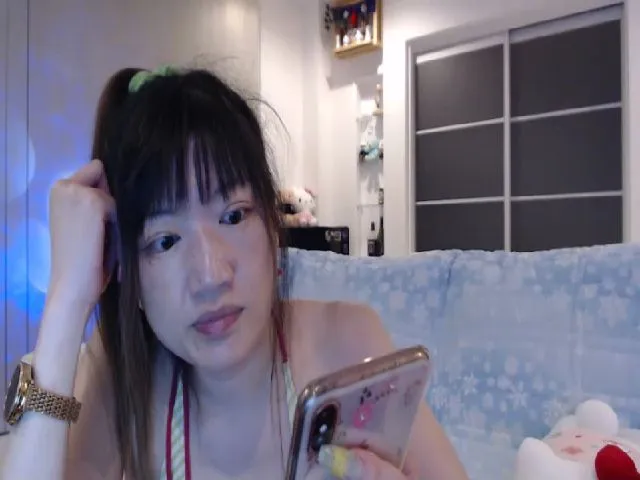 Live sex webcam photo for SilViAjpn #256874086