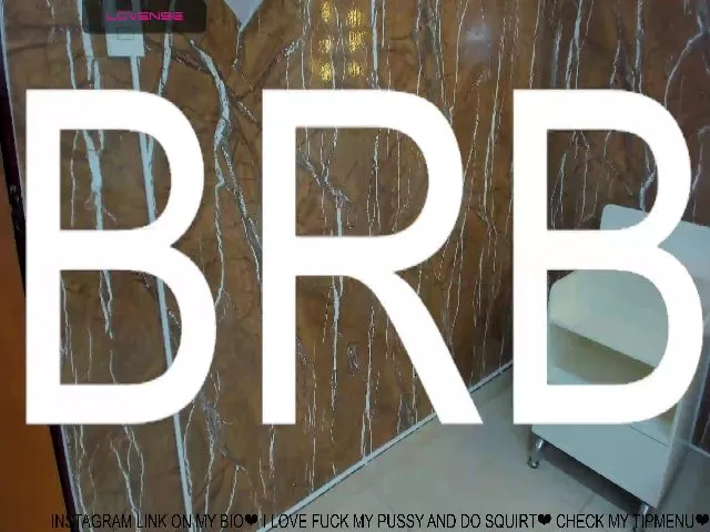 Live sex webcam photo for CurvyBlue #254617513