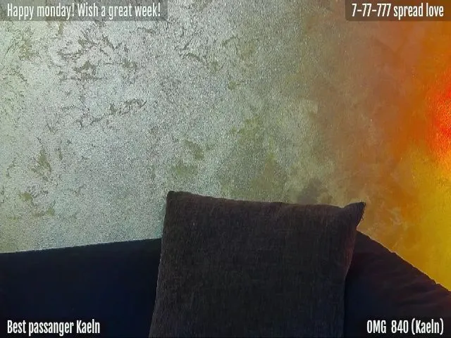 Live sex webcam photo for SkyV_ #263117303