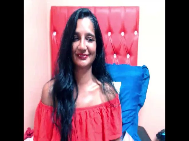 Live sex webcam photo for INDIANCANDY69 #259640369