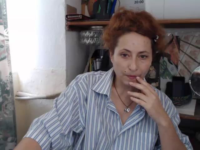 Live sex webcam photo for RiaXXS #253408004