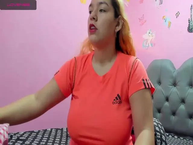 Live sex webcam photo for MeganCoppiano #254475325
