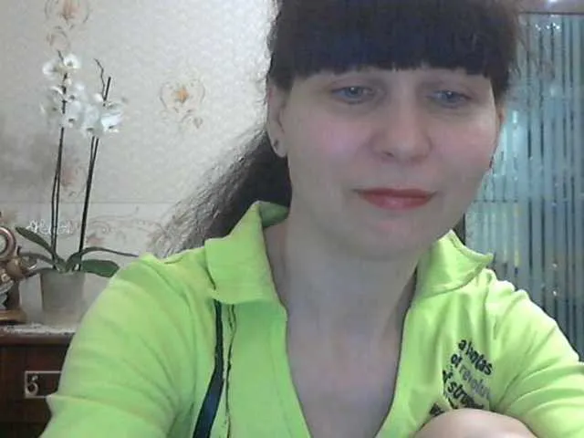 Live sex webcam photo for caroliiine #241229951