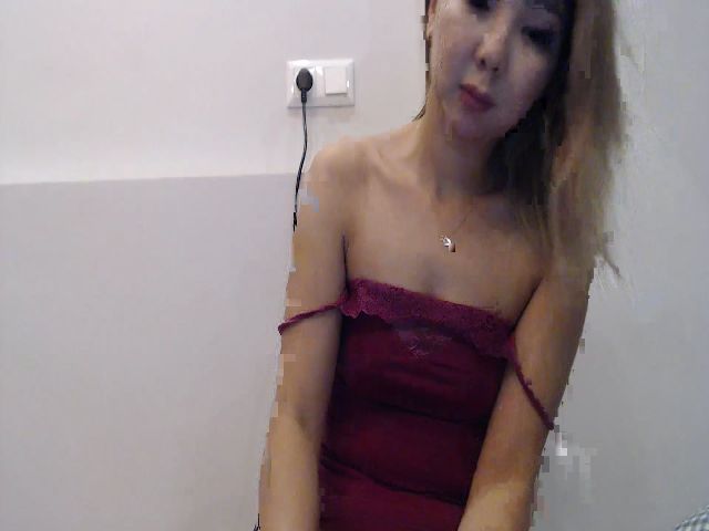 Live sex webcam photo for MinggLee_ #256090081