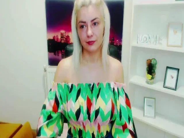 Live sex webcam photo for SoftPleasurex #263522618