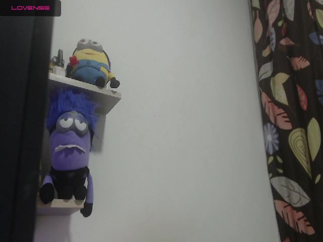 Live sex webcam photo for Mariana__Cute #264620694