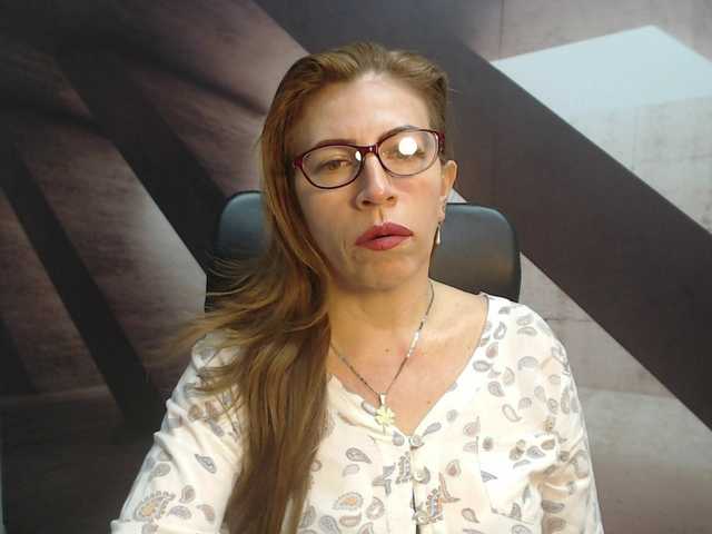 Live sex webcam photo for maturehot-1 #241036841