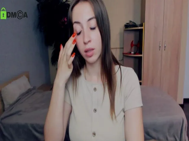 Live sex webcam photo for LaumaBranson #253362844