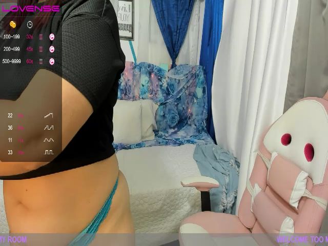 Live sex webcam photo for Sexxy_blonnde #253493043