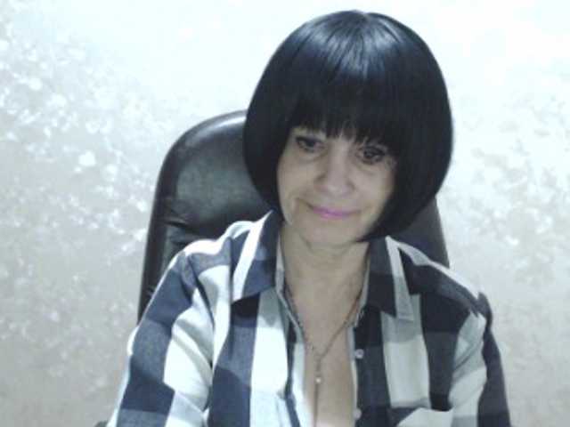 Live sex webcam photo for RubyAngel #241359488