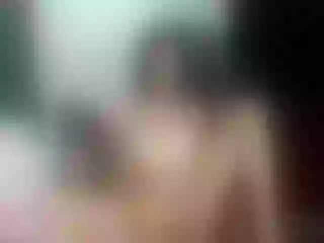 Live sex webcam photo for Littlecsophie #260955361