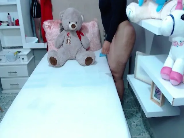 Live sex webcam photo for Emacollins #259095112