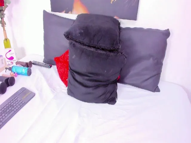 Live sex webcam photo for BrandiPaters #254483987