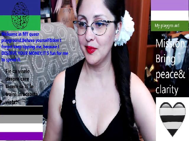 Live sex webcam photo for ImperatrizaS #255186174