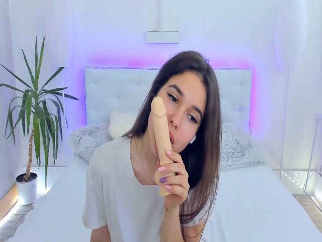 Live sex webcam photo for Minne_mouse_ #258598796