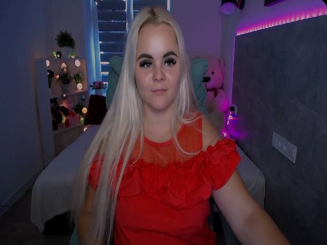 Live sex webcam photo for Jenni__fer #261086974