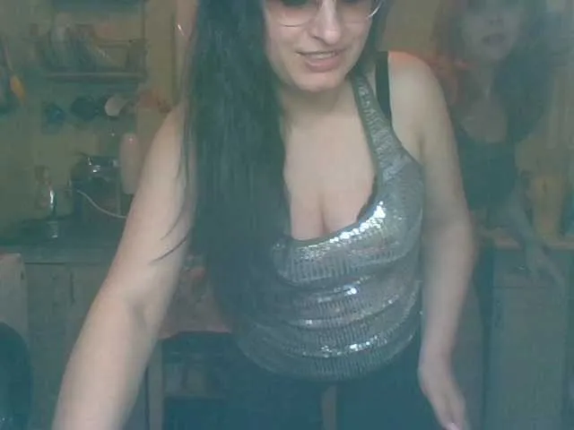 Live sex webcam photo for awesomediss2 #241387293