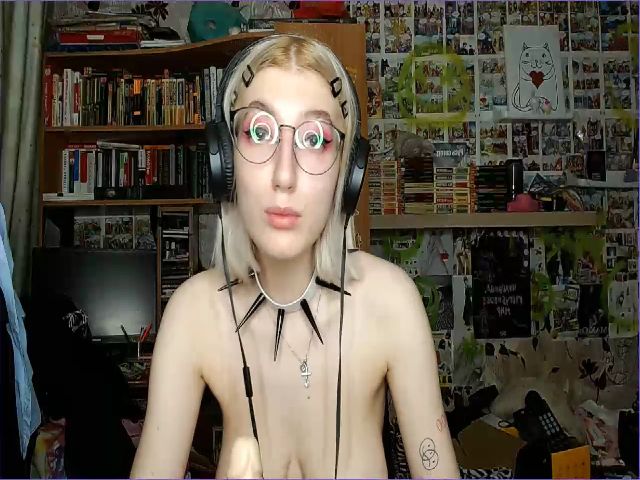 Live sex webcam photo for Dilion_Harper #259351104